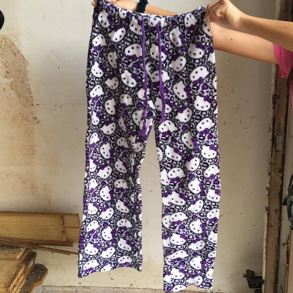 Hello kitty fuzzy pants